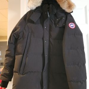 Canada Goose jacket with fur hood